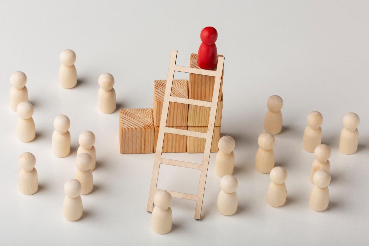 How to Build an Insurance Talent Pipeline That Works Year-Round